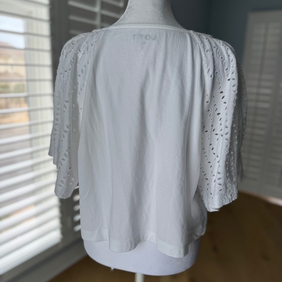 LOFT NWT White Eyelet Short Sleeve Blouse - Picture 4 of 6